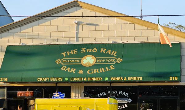 The 3rd Rail Bar and Grille Image